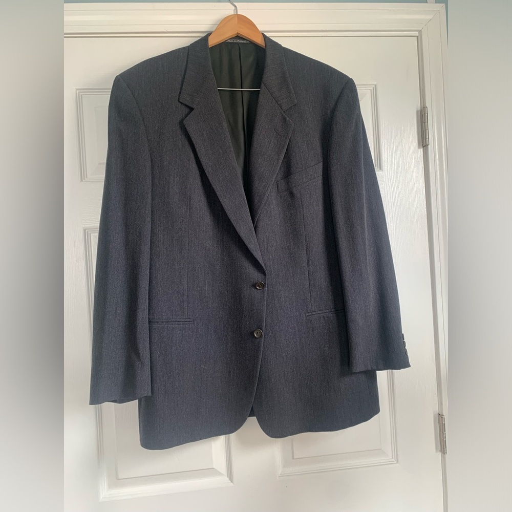 Ermenegildo Zegna Men’s Gray Wool Suit 48R(EU58) - Made In Switzerland- Flaws - Picture 2 of 15